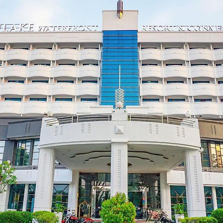 Sunlake Waterfront Resort & Convention Jakarta Exterior photo